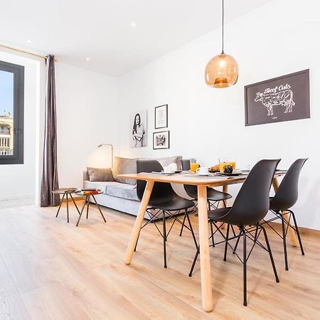 Cozy Apartment Close To Passeig De Gracia Barcelona Exteriör bild